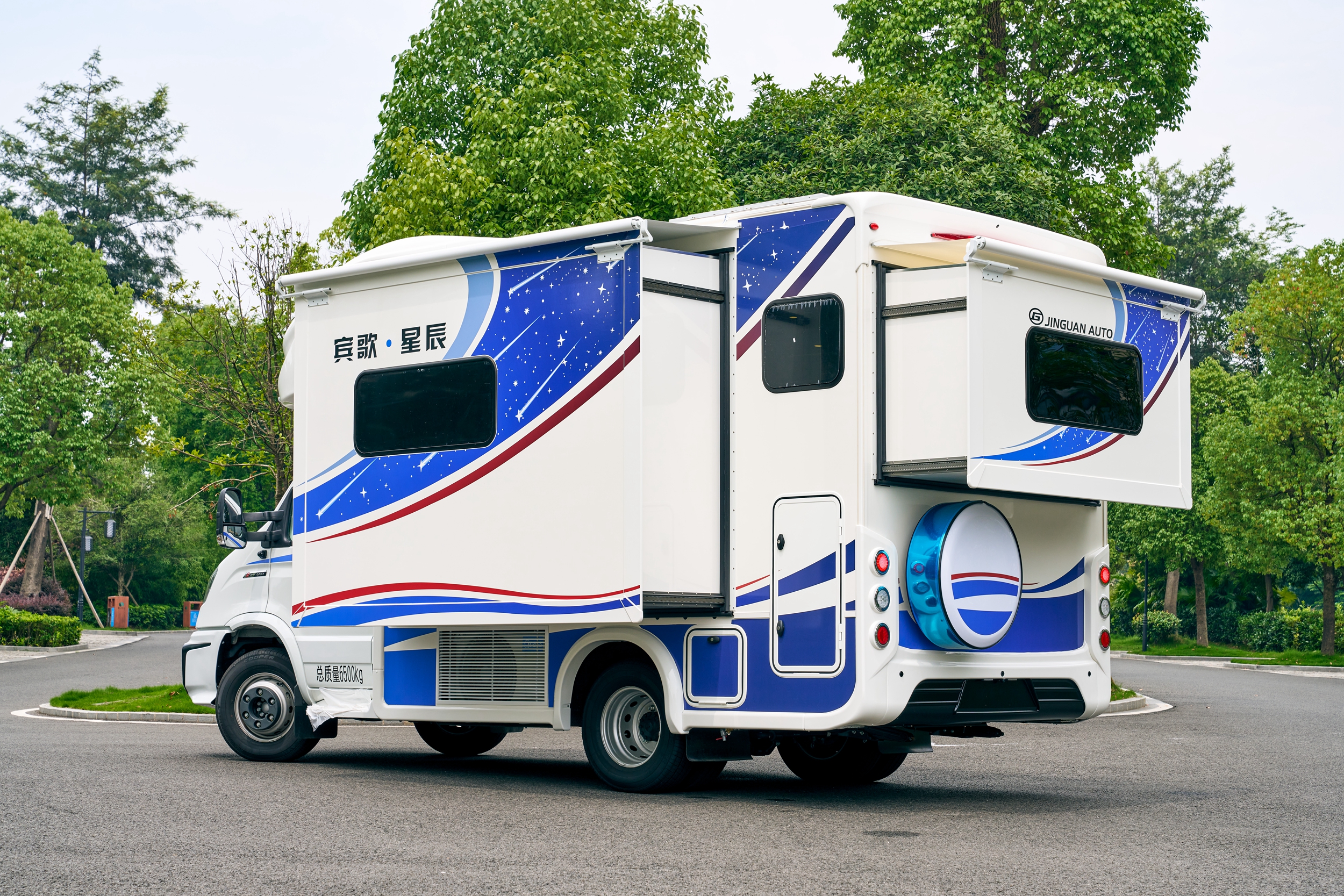 Binge Pickup RV